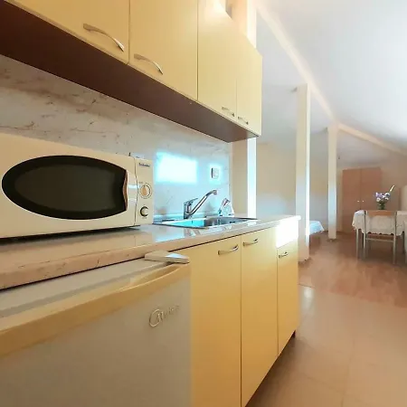 아파트 Cosy Studio In Downtown *