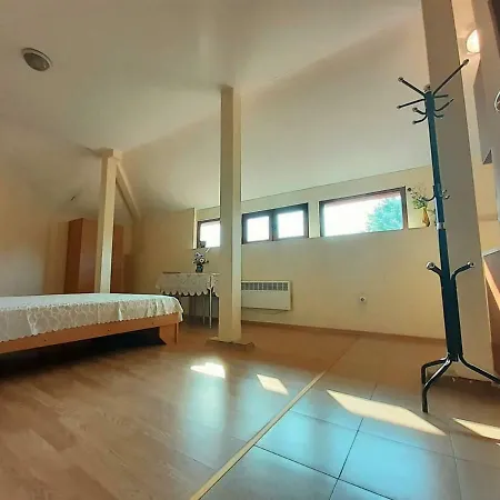 Cosy Studio In Downtown 아파트
